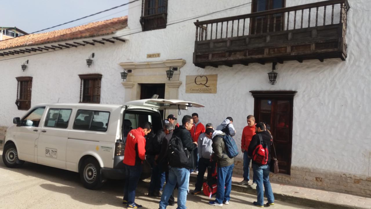 Отель Casona Quesada Суэска Экстерьер фото