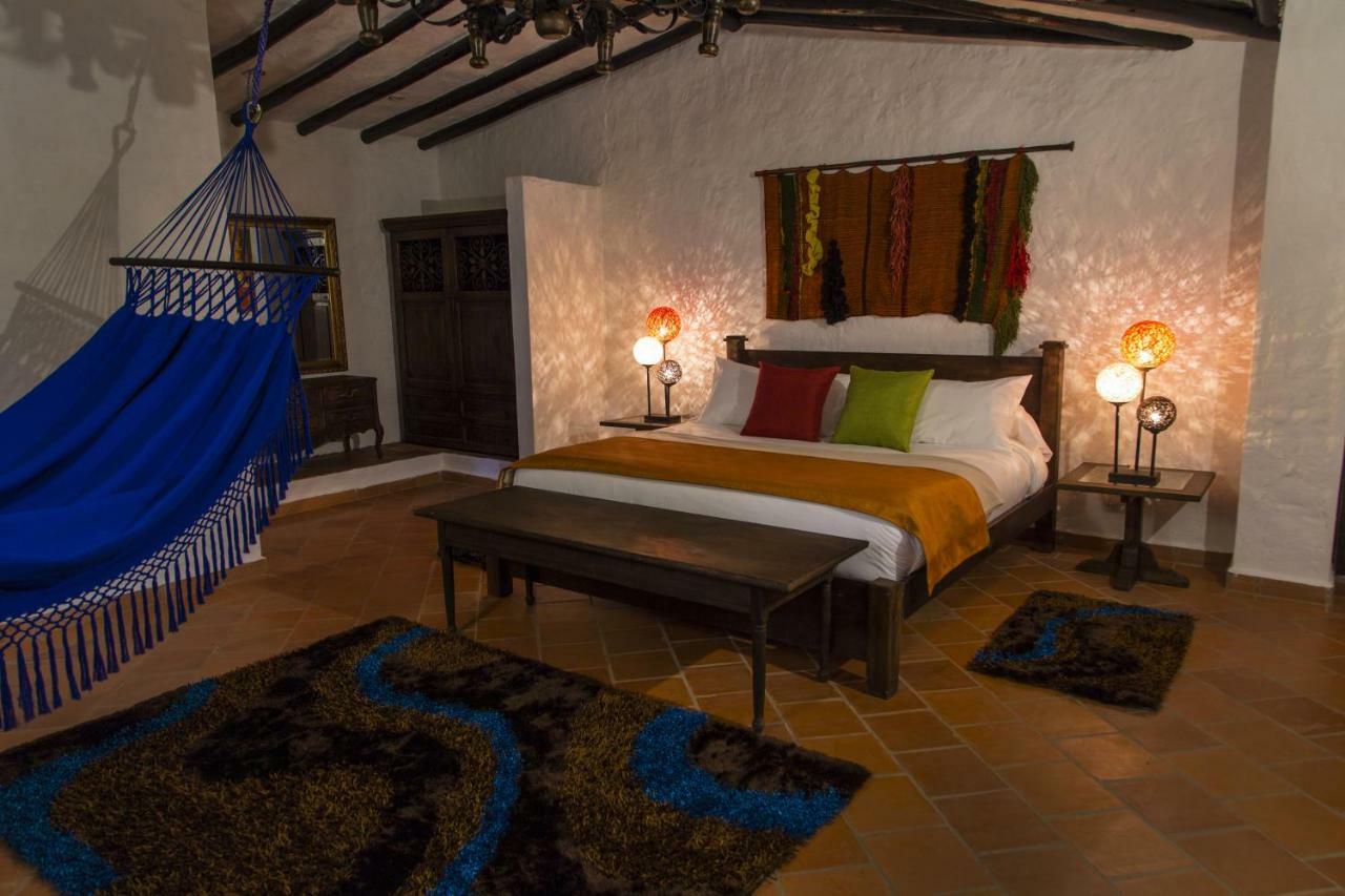 Отель Casona Quesada Суэска Экстерьер фото